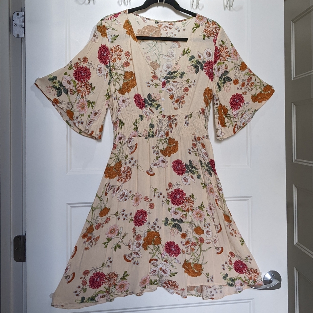 Beige wildflower floral dress (Med)